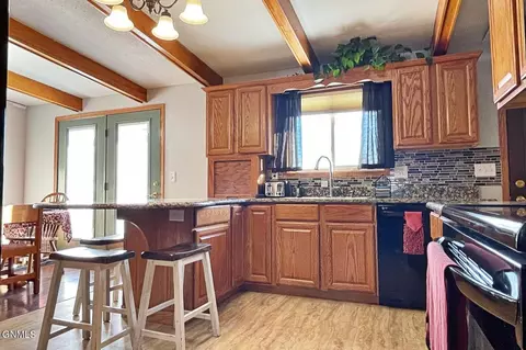 1208 8th Ave W, Williston, ND 58801 photo 12