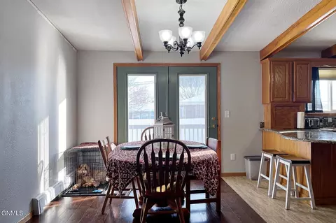 1208 8th Ave W, Williston, ND 58801 photo 6