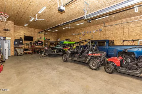 6319 Derek Drive Dr, Bismarck, ND 58504 photo 33