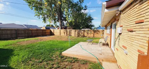 903 13th Ave W, Williston, ND 58801 photo 6