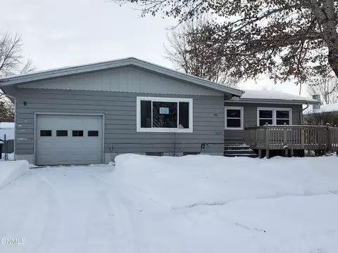 155 5th Ave Se Ave SE, Dickinson, ND 58601 photo 1