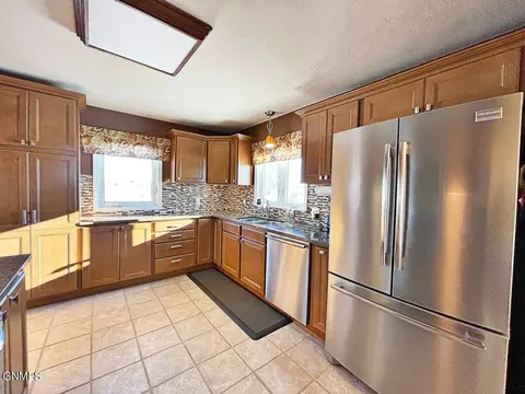 13376 55th St NW, Williston, ND 58801 photo 11