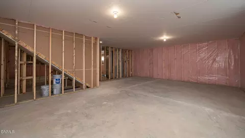 4586 Trailblazer Loop, Mandan, ND 58554 photo 32
