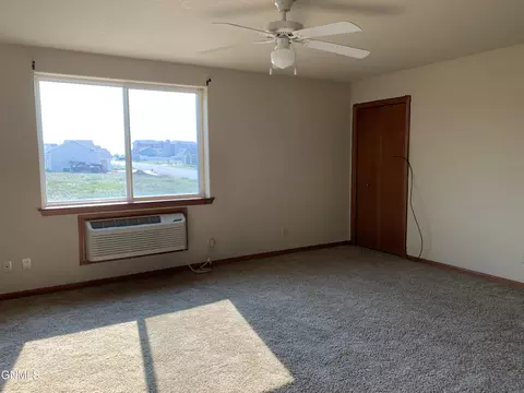 3203-3207 Long Branch Ave NW, Williston, ND 58801 photo 2