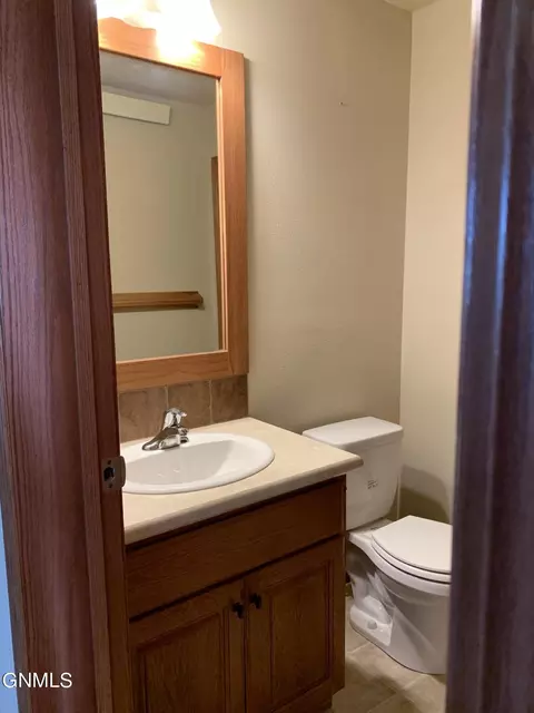 3203-3207 Long Branch Ave NW, Williston, ND 58801 photo 12