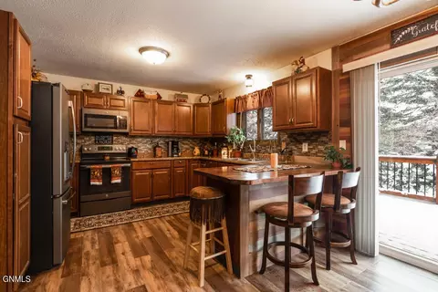 6162 Comet Ln, Bismarck, ND 58503 photo 10
