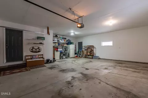 6162 Comet Ln, Bismarck, ND 58503 photo 29