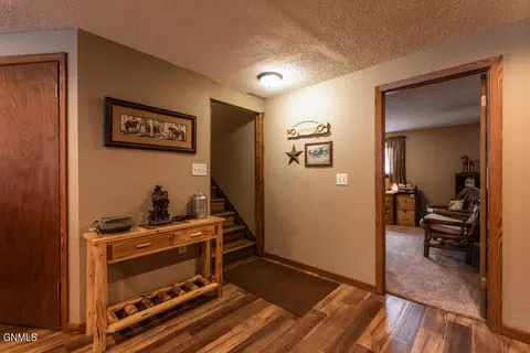 6162 Comet Ln, Bismarck, ND 58503 photo 20
