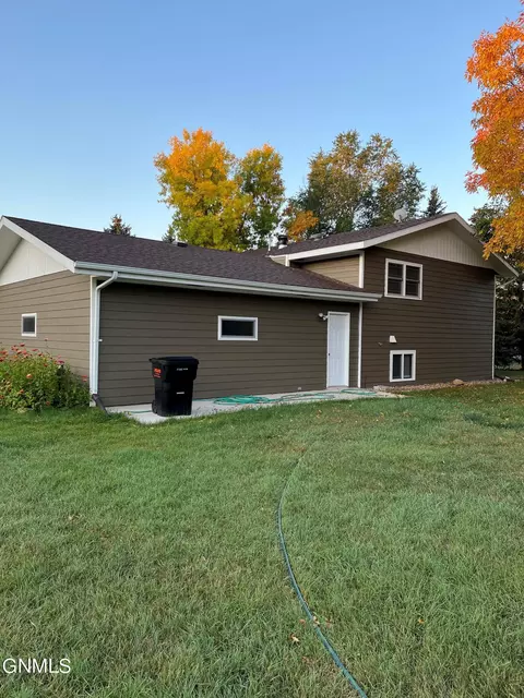 6162 Comet Ln, Bismarck, ND 58503 photo 58