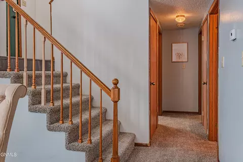 1305 Johns Dr, Mandan, ND 58554 photo 20