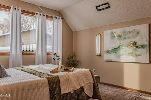 1305 Johns Dr, Mandan, ND 58554 photo 44