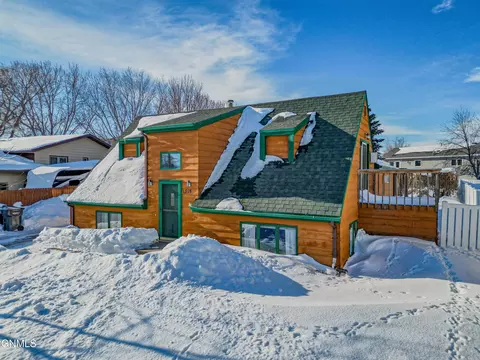 1305 Johns Dr, Mandan, ND 58554 photo 52