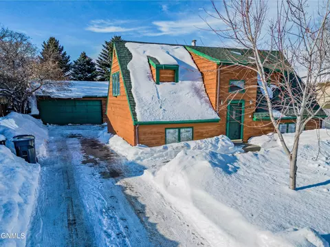 1305 Johns Dr, Mandan, ND 58554 photo 57
