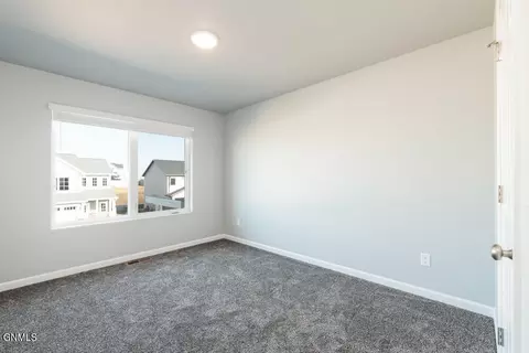 4802 Cornice Loop, Bismarck, ND 58503 photo 26