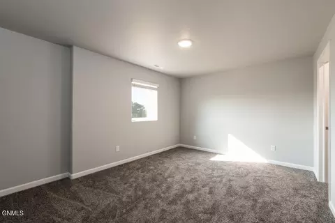 4802 Cornice Loop, Bismarck, ND 58503 photo 32