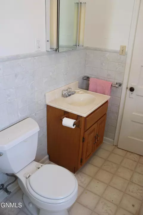 502 6th Ave, Edgeley, ND 58433 photo 16