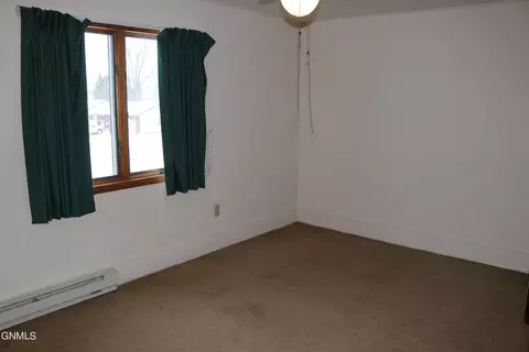 502 6th Ave, Edgeley, ND 58433 photo 33
