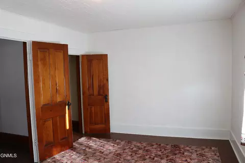 502 6th Ave, Edgeley, ND 58433 photo 28