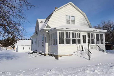 502 6th Ave, Edgeley, ND 58433 photo 2