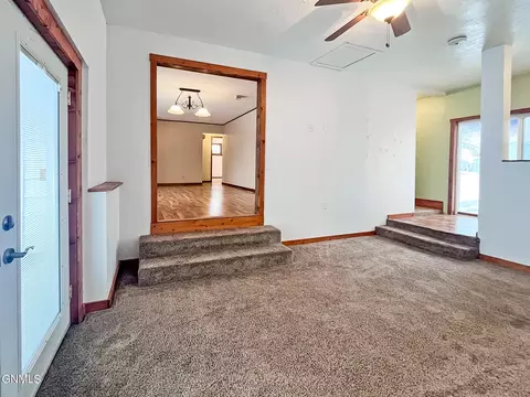 1401 1st Ave E, Williston, ND 58801 photo 5
