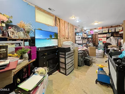 2222 13th Ave W, Williston, ND 58801 photo 22