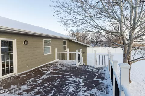 1162 12th St E, Dickinson, ND 58601 photo 77