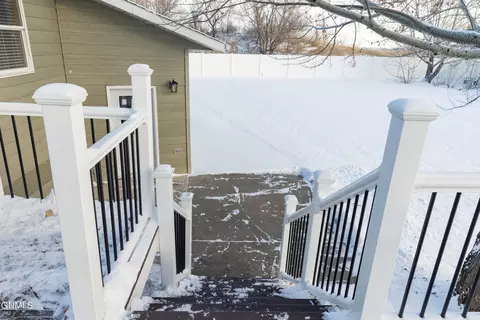 1162 12th St E, Dickinson, ND 58601 photo 78