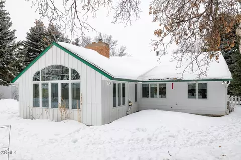 1009 Cottage Dr, Bismarck, ND 58501 photo 33