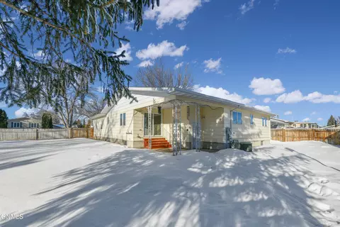 2208 University Ave, Williston, ND 58801 photo 14