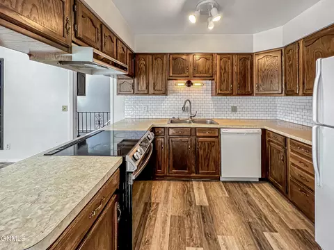 2208 University Ave, Williston, ND 58801 photo 43