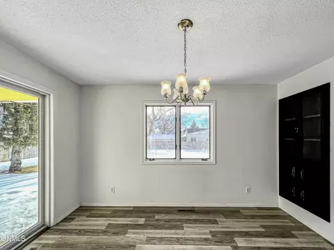 2208 University Ave, Williston, ND 58801 photo 40