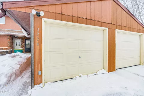 3736 Renee Dr, Bismarck, ND 58503 photo 1