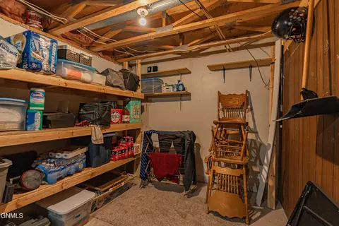 3736 Renee Dr, Bismarck, ND 58503 photo 10