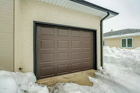 730 Custer Dr, Mandan, ND 58554 photo 49