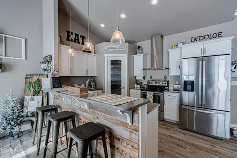 11603 Apple View Ln, Menoken, ND 58558 photo 12
