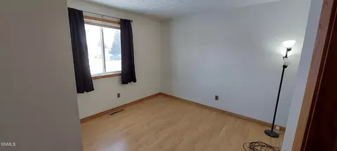 2405 University Ave, Williston, ND 58801 photo 14