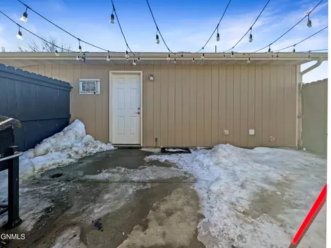 1541 19th Ave W, Williston, ND 58801 photo 13