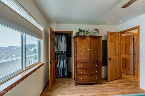 2803 10 Ave SE, Mandan, ND 58554 photo 16