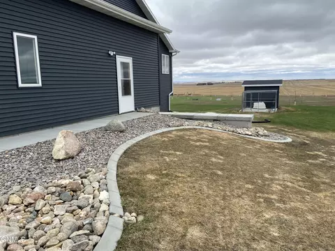4535 Trailblazer Loop, Mandan, ND 58554 photo 53