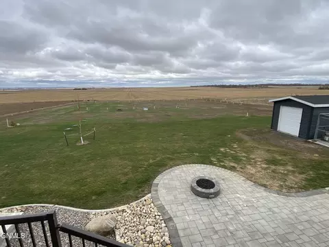 4535 Trailblazer Loop, Mandan, ND 58554 photo 56