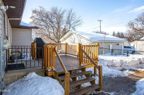 1210 N 4th St, Bismarck, ND 58501 photo 36