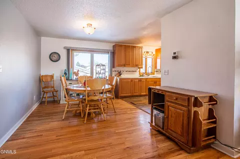 1210 N 4th St, Bismarck, ND 58501 photo 8