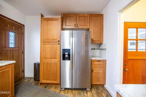 1210 N 4th St, Bismarck, ND 58501 photo 14