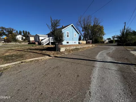 206 9th Ave NE, Mandan, ND 58554 photo 41