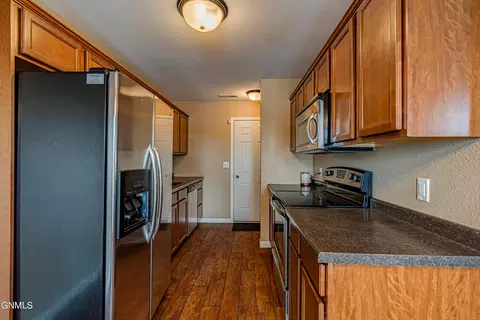 812 E Lasalle Dr, Bismarck, ND 58503 photo 6