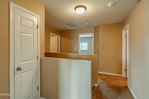 812 E Lasalle Dr, Bismarck, ND 58503 photo 23