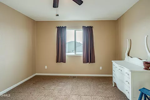 812 E Lasalle Dr, Bismarck, ND 58503 photo 31