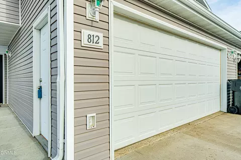 812 E Lasalle Dr, Bismarck, ND 58503 photo 52