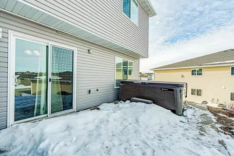 812 E Lasalle Dr, Bismarck, ND 58503 photo 43