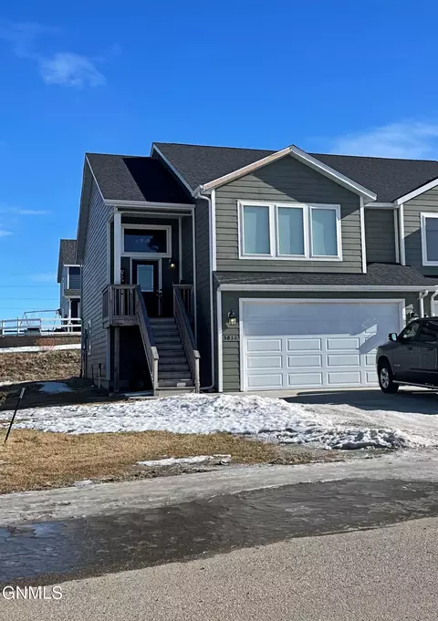 5810 Anna Ave, Williston, ND 58801 photo 1